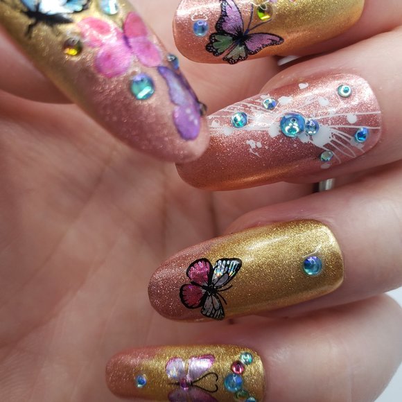 Press On Nails - Picture 4 of 8